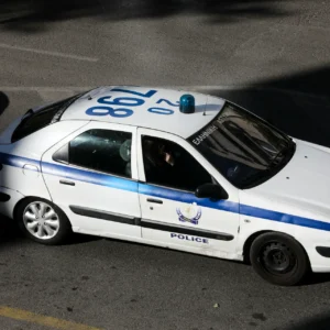 Νίκαια: Στο νοσοκομείο οδηγός απορριμματοφόρου μετά από άγρια επίθεση που δέχθηκε από τρεις Πακιστανούς!