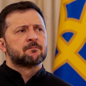 Ο Ζελένσκι απειλεί τον Λουκασένκο: «Πάρε τους αναμεταδότες από τα σύνορα αλλιώς  θα το κάνουμε εμείς»!