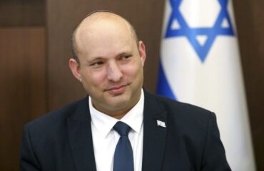 Πρώην Ισραηλινός πρωθυπουργός: «Θα πολεμήσω το Ιράν μέχρι να πάψει να είναι απειλή και να απελευθερωθεί ο λαός του»
