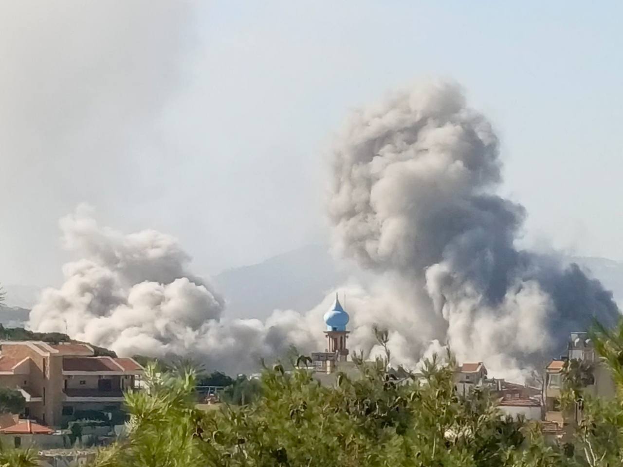 Το Ισραήλ βομβάρδισε ξανά τον Λίβανο παρά την… κατάπαυση του πυρός: Πέντε νεκροί
