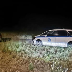 Αγρίνιο: 70χρονος βρέθηκε νεκρός και γυμνός στην άκρη του δρόμου στο Αγγελόκαστρο