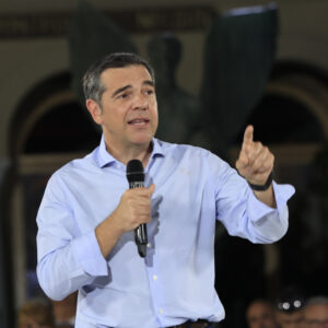 «Σκιώδη κυβέρνηση» θα ανακοινώσει ο Α.Τσίπρας