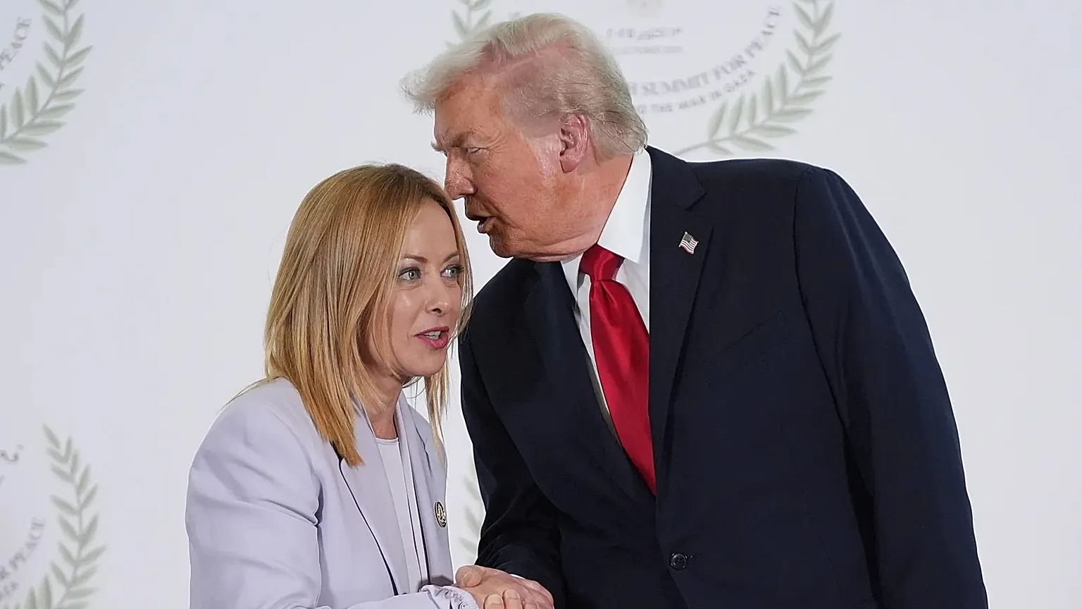 Νέα «πυρά» Ν.Τραμπ σε Μελόνι: «Την καθοριστική στιγμή δεν είναι παρόντες να μας υπερασπιστούν»