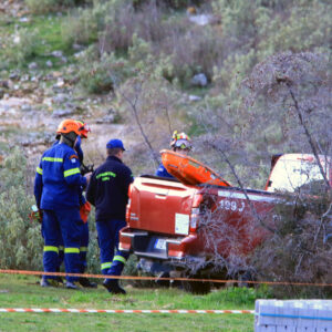 Η Πυροσβεστική στην Ημαθία ανέσυρε νεκρό έναν 60χρονο άνδρα: Είχε πέσει με το όχημά του σε αρδευτικό κανάλι