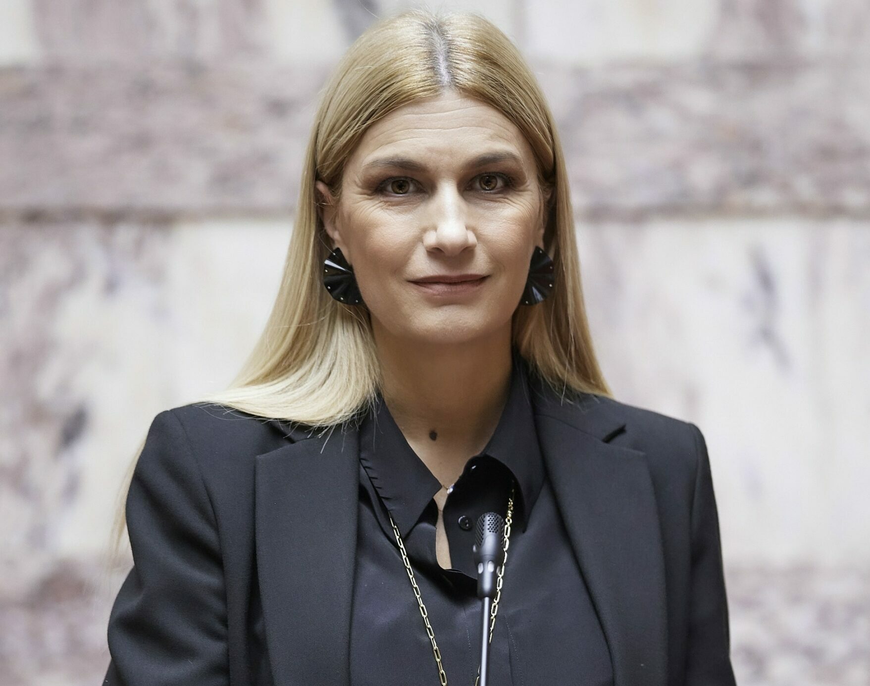 Σ.Βολουδάκη για την απώλεια του συζύγου της: «Είναι πολύ δύσκολο – Μαθαίνεις να ζεις με το τραύμα στην καρδιά»