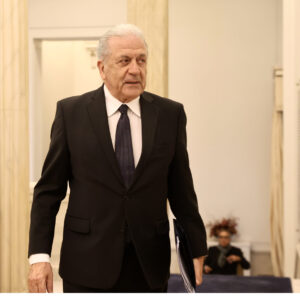 Δ.Αβραμόπουλος: Στο «φως» το ευρωπαϊκό ένταλμα σύλληψης σε βάρος του