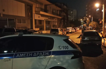 «Τον είδαμε στον δρόμο μες στα αίματα»: Συγκλονίζουν οι μαρτυρίες για τη φονική συμπλοκή στην Καλλιθέα