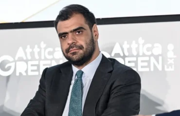 Π.Μαρινάκης κατά Α.Τσίπρα: «Aισθάνθηκε για ακόμη μία φορά την ανάγκη να αυτοπροβληθεί ως υπόδειγμα “εντιμότητας”»