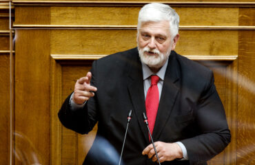 Ο ΥΦΥΠΕΞ Γ.Λοβέρδος «βάφτισε» «πλούσιους» τους ντελιβεράδες και «πάμπλουτους» αυτούς που παραγγέλνουν!