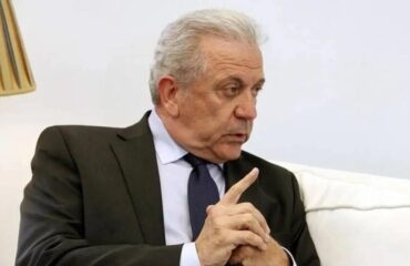 Υπόθεση Δ.Αβραμόπουλου: 2-3 μήνες είχε το ένταλμα σύλληψης στο συρτάρι ο Μ.Χρυσοχοΐδης και όχι 2-3 μέρες!