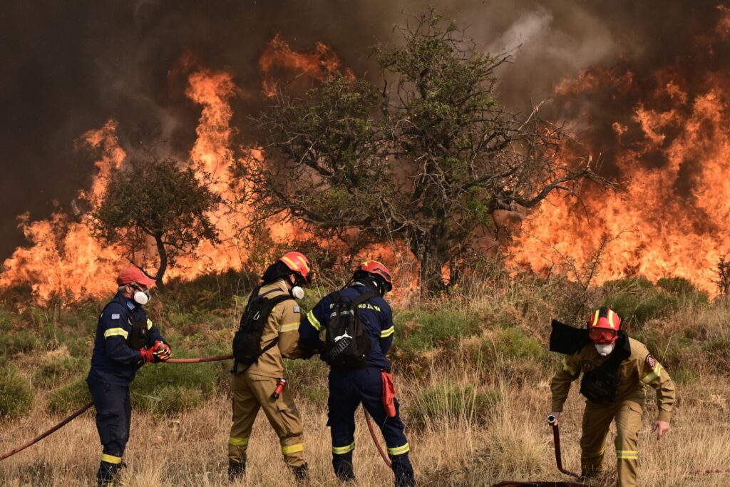 Χειροπέδες σε 76χρονο στην Κόρινθο που ευθύνεται για την πρόκληση πυρκαγιάς στο Αμόνι Σοφικού