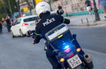 Επιχειρήσεις της ΕΛ.ΑΣ. σε Θεσσαλονίκη και Μύκονο για διακίνηση ναρκωτικών: 17 συλλήψεις