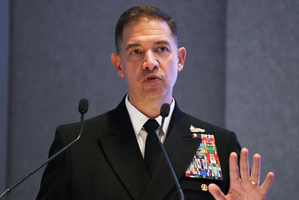 Επίσημη επίσκεψη του αρχηγού της CENTCOM στην Βηρυτό: Συναντήθηκε με τον στρατηγό Ρ.Χαϊκάλ