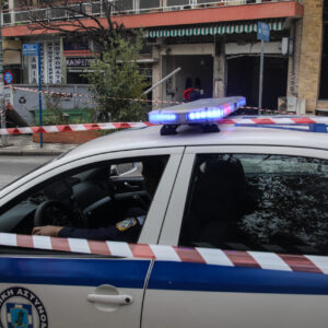 Συναγερμός στην Αχαρνών μετά από έκρηξη σε εταιρεία ενοικίασης αυτοκινήτων – Τι εντόπισαν οι Αρχές