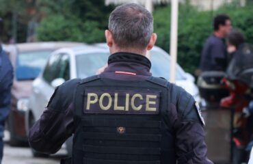 Ποινή φυλάκισης σε αστυνομικό για ξυλοδαρμό της συζύγου του – Την χτυπούσε ακόμη και όταν ήταν έγκυος