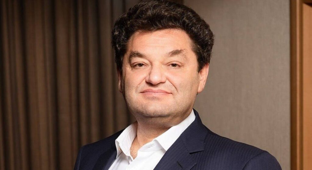 Βομβιστική επίθεση κατά του Ουκρανού ολιγάρχη Βαντίμ Ερμολάεφ και της οικογένειάς του στο Μονακό!