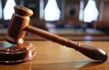 Επανάληψη της δίκης για τον 50χρονο που κρατούσε όμηρο την πρώην σύζυγό του στη Λάρισα – Έφεση από την εισαγγελία