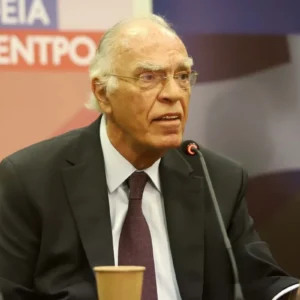 Β.Λεβέντης: Οι τρεις φορές που βρέθηκε κοντά στον θάνατο – Οι απόπειρες δολοφονίας και η πολυήμερη νοσηλεία το 2021