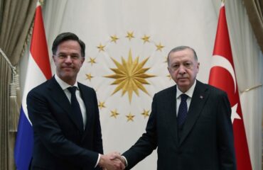 Διθύραμβοι Μ.Ρούτε για Τουρκία: «Έχει αμυντική βιομηχανία που χρειαζόμαστε»