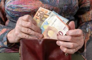 Ανατροπή για χιλιάδες συνταξιούχους: Δικαστήριο ακυρώνει περικοπή 34.355 ευρώ από το ΕΤΕΑΕΠ