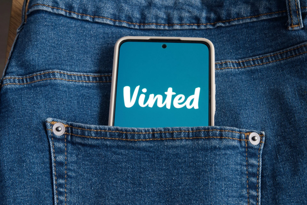 Καταγγελίες για εμπόριο παιδιών μέσω Vinted: Έρευνα των γαλλικών αρχών για τις ύποπτες αγγελίες!