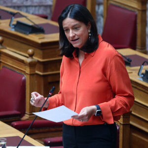Προεκλογικό «δωράκι» από τη Ν.Κεραμέως: «Καταργούμε οριστικά την περικοπή των συντάξεων χηρείας»