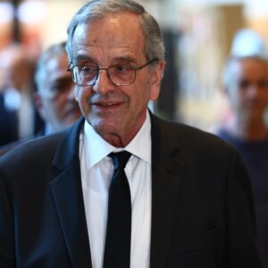 Με «γαλάζια παρέα» ο Α.Σαμαράς σε δείπνο