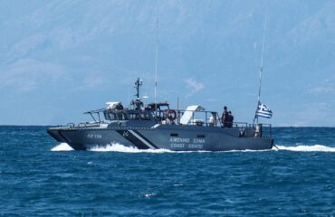 Ελαφόνησος: Άνδρας επιβιβάστηκε σε πλοίο από ανοιχτό καταπέλτη εν μέσω ελιγμών πρόσδεσης
