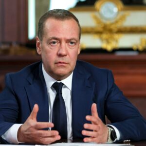 Ο Ν.Μεντβέντεφ προειδοποιεί την Φινλανδία: «Βρίσκεστε πλέον στον χάρτη των ρωσικών πυρηνικών στόχων»!