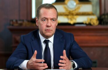 Ο Ν.Μεντβέντεφ προειδοποιεί την Φινλανδία: «Βρίσκεστε πλέον στον χάρτη των ρωσικών πυρηνικών στόχων»!