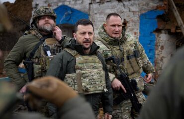 Αδιανόητο ποσό: 140 δισ.€ από ΕΕ και ΝΑΤΟ για τον στρατό του Ζελένσκι