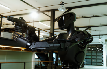 Η εποχή του Terminator: Η Ουκρανία μετατρέπεται σε παγκόσμιο εργαστήριο δοκιμής ανθρωποειδών ρομπότ μάχης!