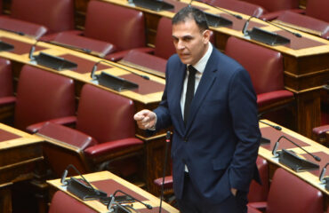 Εκεί πηγαίνει η έδρα του Γ.Καραμέρου αν δεχθεί να την καταλάβει ο Χ.Σπίρτζης