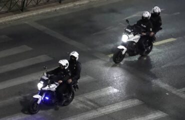 Επεισοδιακή καταδίωξη 18χρονου οδηγού μοτοσικλέτας στη Θεσσαλονίκη – Είχε αποδράσει από κέντρο κράτησης