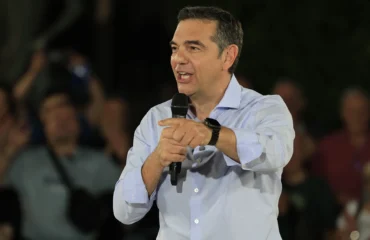 Ο Α.Τσίπρας δεσμεύτηκε εκ νέου να καταργήσει τις Πανελλαδικές & να αυξήσει τους μισθούς των εκπαιδευτικών (βίντεο)