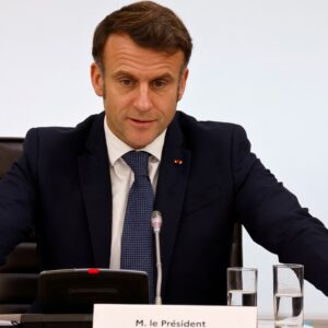 Δαμασκός: Ισχυρές εκρήξεις κοντά στο ξενοδοχείο όπου διαμένει ο Ε.Μακρόν!