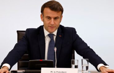 Δαμασκός: Ισχυρές εκρήξεις κοντά στο ξενοδοχείο όπου διαμένει ο Ε.Μακρόν!
