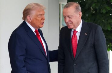 Ο Τραμπ «ισοπέδωσε» το ΝΑΤΟ δίπλα στον Ερντογάν: «Αν δεν ήταν η Τουρκία δεν θα ερχόμουν»