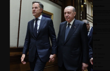 «Ερωτευμένο» με την Τουρκία το ΝΑΤΟ: «Χεράκι-χεράκι» κυκλοφορούν στους διαδρόμους της Συνόδου Ρ.Τ.Ερντογάν & Μ.Ρούτε