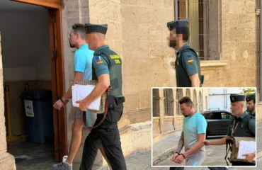 Μεθυσμένος Βρετανός στη Μαγιόρκα προσπάθησε να φιλήσει αεροσυνοδό στο λαιμό της – Λίγο αργότερα συνελήφθη