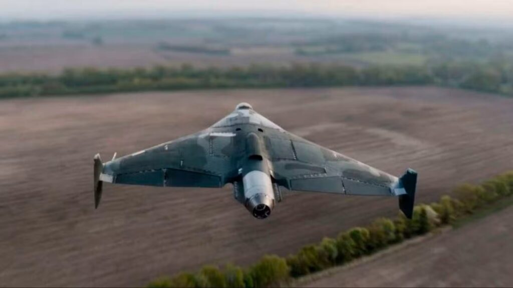 Βίντεο: Ρωσικό drone Geran-4 καταστρέφει ολοσχερώς δύο ουκρανικά φορτηγά που μεταφέρουν μη επανδρωμένα αεροσκάφη
