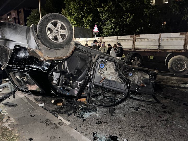 Σοβαρά επεισόδια στη Λβιβ: Διαδηλωτές ανέτρεψαν όχημα της TCC κατά τη διάρκεια επιχείρησης επιστράτευσης (βίντεο)