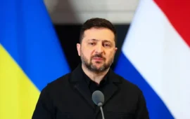 «Επίθεση» Β.Ζελένσκι στους Ευρωπαίους: «Δεν μας στέλνετε γρήγορα όπλα – Θα κινηθώ διπλωματικά»