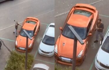 Βίντεο: Η στιγμή που άνδρας διαλύει με τσεκούρι ένα Nissan GT-R στη Μόσχα και φεύγει ανενόχλητος