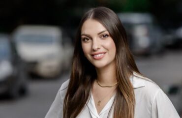 ΣΥΡΙΖΑ: Ορκίστηκε βουλευτής η Μ.Κοροβέση – Αναμένεται να ανεξαρτητοποιηθεί