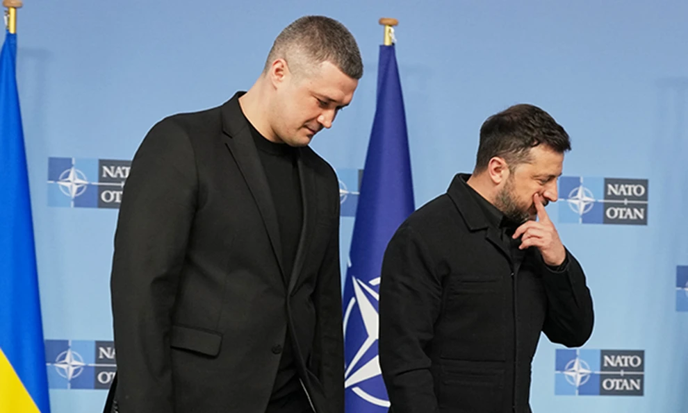Οργή στην Ουκρανία με την καρατόμηση του ΥΠΑΜ από τον Β.Ζελένσκι: «Ήθελε πόλεμο drone – Θέλουμε και άλλα όπλα»