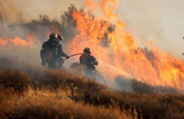 Στο «κόκκινο» η Κρήτη: Δείτε χάρτη με τις περιοχές με πολύ υψηλό τον κίνδυνο πυρκαγιάς για αύριο