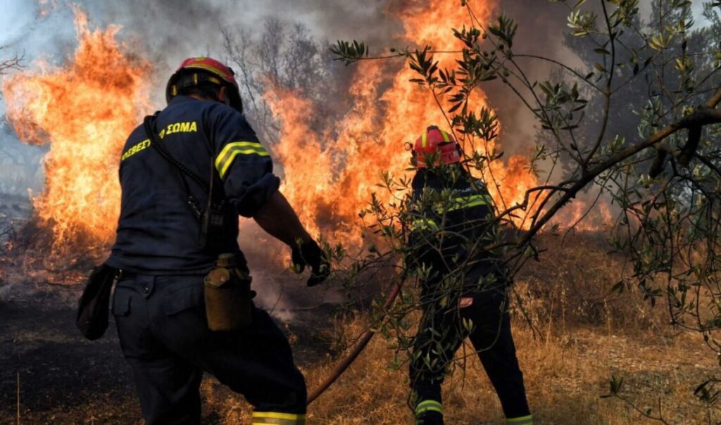 Ψησταριές, πυροτεχνήματα, γεωργικά μηχανήματα: 13 οι συλλήψεις των ασυνείδητων μέσα σε 2 μέρες για πρόκληση πυρκαγιών