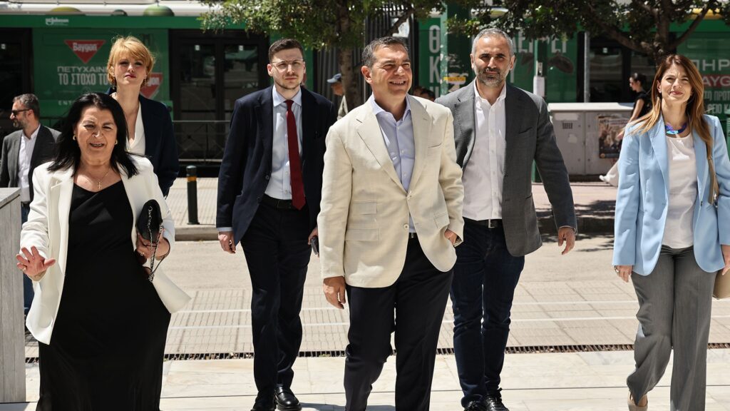 «Κλείδωσε» η Πολιτική Επιτροπή της ΕΛΑΣ: Αναλυτικά τα 75 μέλη του κόμματος