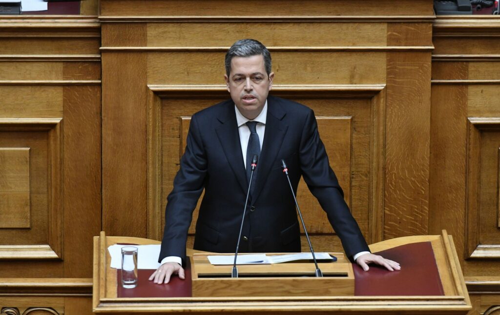 ΣΥΡΙΖΑ: Παραιτήθηκε και επισήμως από βουλευτής ο Σ.Κεδίκογλου